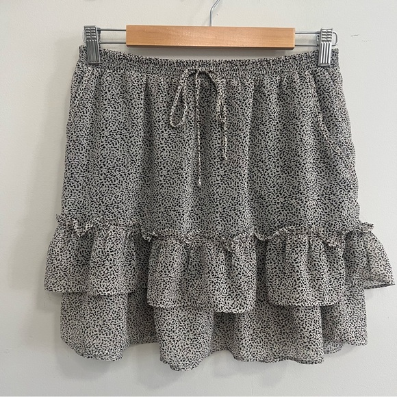 Tiered Ruffle Printed Mini Skirt Print Spring Career Date Night Resortwear Beach - Picture 3 of 8